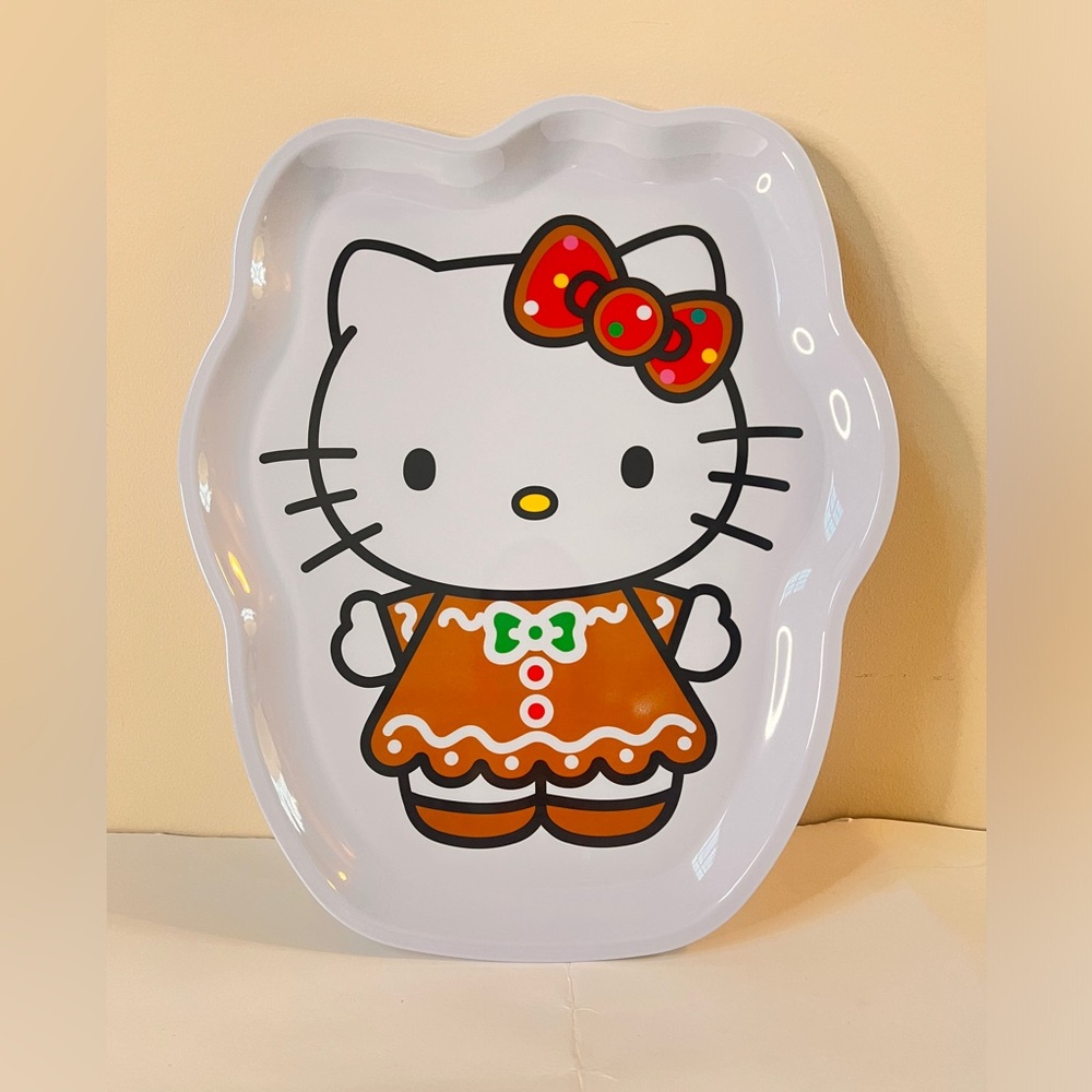 Hello kitty Christmas Gingerbread Girl serving dish 14x11.5
